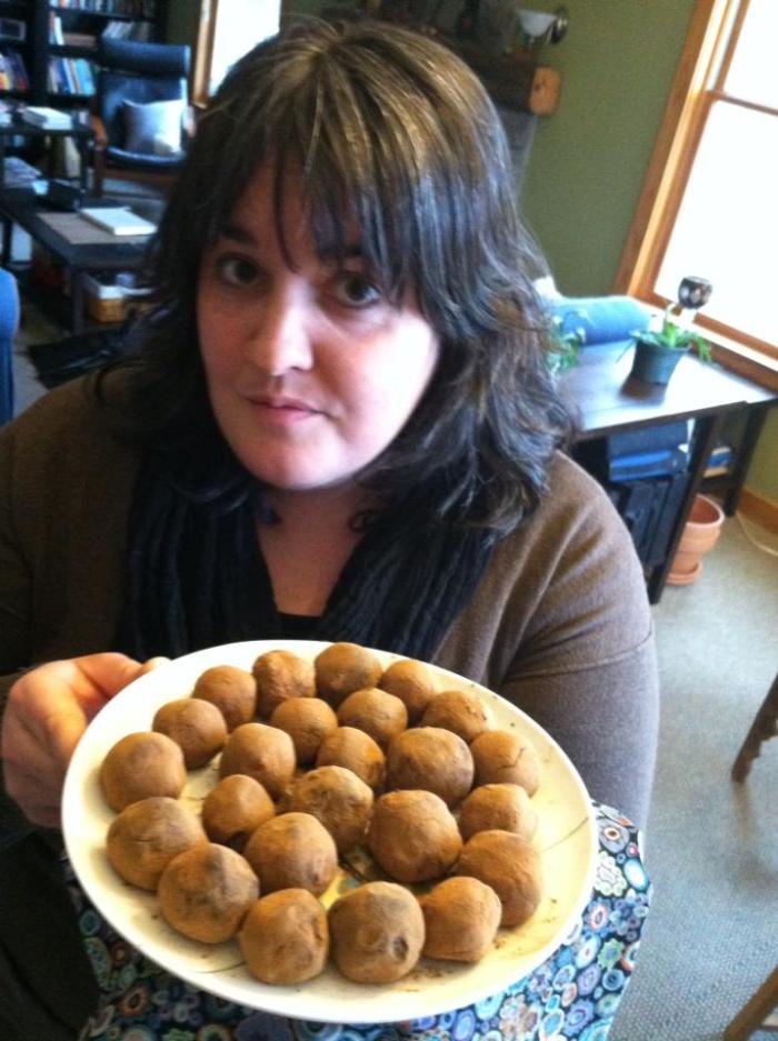 Recipe: Tantalizing Cocoa Date Truffle (GF, Vegan, Paleo Friendly)